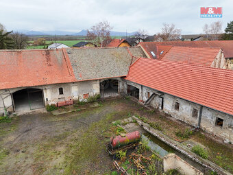 Prodej rodinného domu, 320 m², Černiv - 10