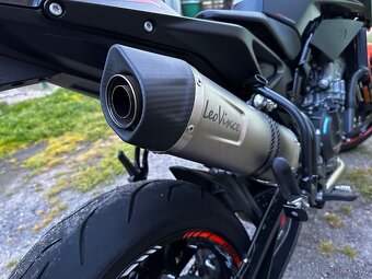 Prodám KTM 890 Duke, v záruce - 10