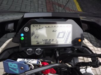 Yamaha MT-10 - 10