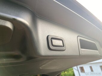Range Rover Evoque 2.0 D180 SE/R-Dynamic/4WD/ČR/DPH/61 tkm - 10