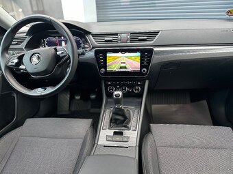 ŠKODA SUPERB III 2.0 TDI 110 KW TAŽNÉ COCKPIT m2022 - 10