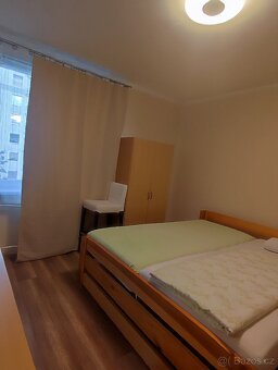 Extra prostorný, atypicky upravený 3+1 s lodžií - 10