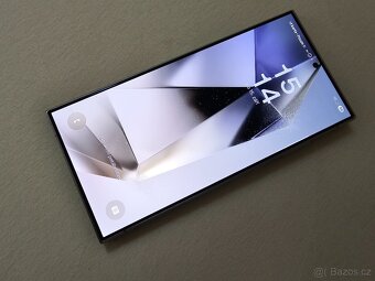 Samsung Galaxy S24 Ultra 512 GB - ZÁRUKA DO 2027 - 10