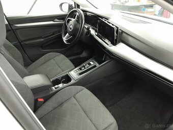 Volkswagen Golf VIII 2,0 TDi DSG - 10