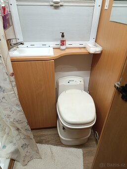 Obytny vůz Iveco Daily 2,8 TD - 10