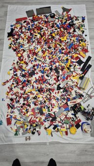 LEGO MIX 30 kg + návody, 9V VLAKY, Aquanauts a iné... - 10