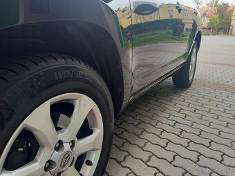 Toyota RAV4 2,2D-4D 110KW 4x2 - 10