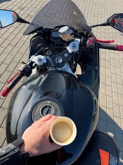 Yamaha YZF-R6 2000 88kW - 10