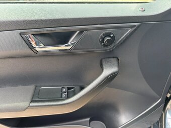 Škoda Fabia 1.2 Tsi 66kw r.v.2015, serviska - 10