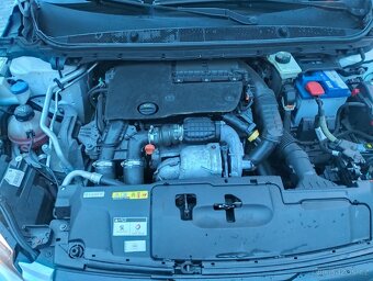 Peugeot 308 1.6 Blue hdi - 10