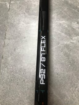 Hokejka bauer twitch 77-87,170cm , p92, levá ruka dole - 10