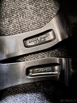 5x114,3 R17 originál Toyota RAV4 - ET 45 - 10
