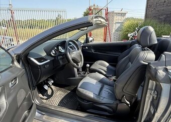 Peugeot 207 1,6 CC HDI KŮŽE,WEBASTO nafta manuál 80 kw - 10