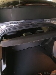 Peugeot 2008 Plato kryt kufru zavazadlového prostoru - 10