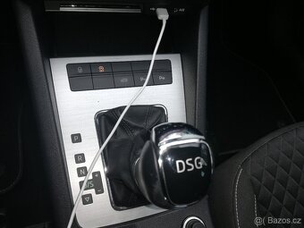 Škoda Octavia 2.0tdi di DSG top stav 134tis km - 10