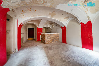 Prodej atypických prostor 169 m2, Cheb historické centrum - 10