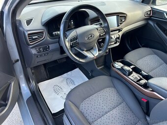 HYUNDAI IONIQ GARANTUJEME KM SOH 100 % - 10