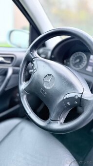 Mercedes C320cdi - 10