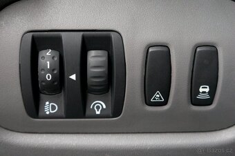 Renault Grand Scénic 1.9 dCi - 10