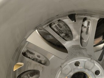 ALU kola VW Golf 8 Octavia 5x112 r17 Originál,zimní pneu 99% - 10