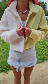 Nový crop top kabátek M - 10