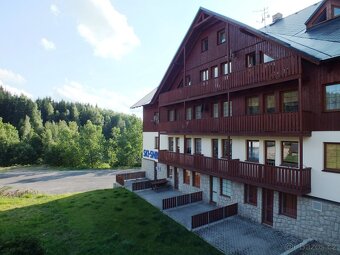APARTMÁN 2+1 64 m2 TANV.ŠPIČÁK-ALBRECHTICE V J.H. - 10
