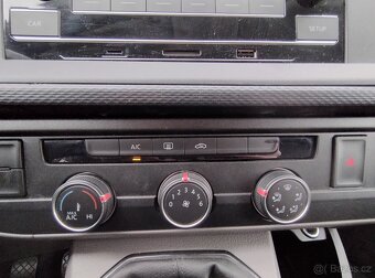 VW Transporter T6 - 10