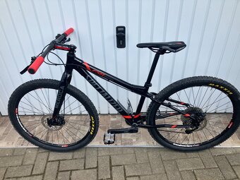 SPECIALIZED PRO MALÉ ZÁVODNÍKY - 10