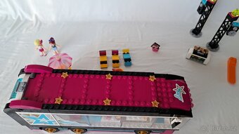Lego Friends 41106 Koncertní vůz Pop hvězdy - 10