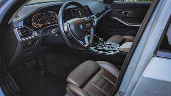 BMW 330e touring xdrive - 10