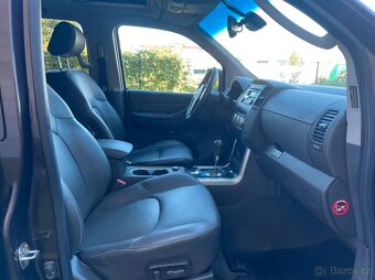 Nissan Pathfinder 3.0 dCi LE 170kw - 10