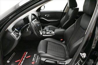 BMW Řada 3 2,0 320d 140kW Steptronic - 10