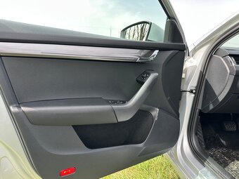 Škoda Octavia 3, 135 kW, DSG, 4x4, webasto - 10