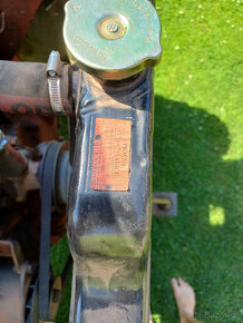 Traktor RS 09 se žací lištou, všerobem a sečkou - 10