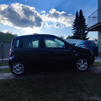 Fiat Panda 1.1 benzín 40kw rok 2009 - 10