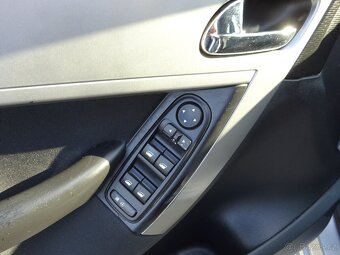 Citroën Grand C4 Picasso 1,6 HDI, 7 míst - 10