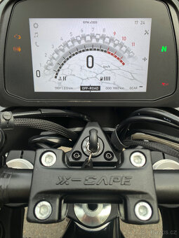 Moto Morini X-Cape drátěná kola + kufry zdarma - 10