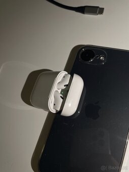 iPhone 16e 128GB + záruka 100% baterie (Airpods zdarma) - 10