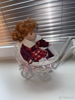 Kočárek s panenkou - 10