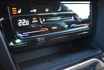 Volkswagen Passat 2.0TDi Elegance Matrix Virtual - 10