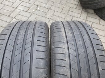 Alu kola vw 5x112 r18 7,5j et51 pneu 225/40/18 - 10