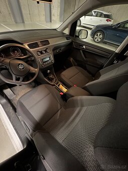 VW Caddy Maxi 2.0 tdi, r. 2017, 7 míst - 10