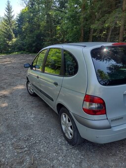 Renault Megane Scenic 1.9 dci - 10