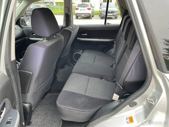 Suzuki Grand Vitara 2.0 JLX - 10