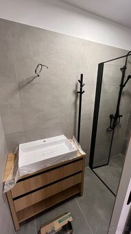 Prodám, moderní španělská velkoformátová dlažbaTOP - 10