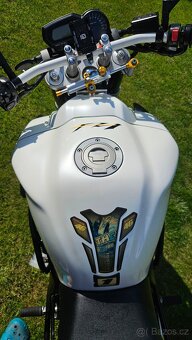 Yamaha FZ1 N - 10