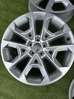 Nová sada Audi Q2 - ORIGINÁL- R18 - 10
