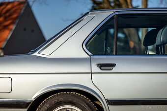 BWM 528i E28 - 10