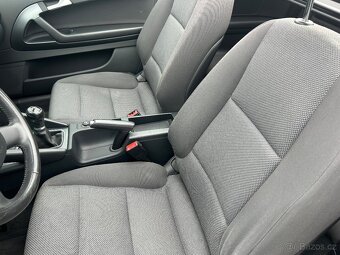 Audi a3 cabrio 1.6mpi 75kw,r.v.2009, naj 131tis. Km, servisn - 10