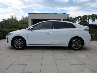 HYUNDAI IONIQ 1.6 PLUG-IN r.v.09/2021 NAVI,LED,ALU - 10